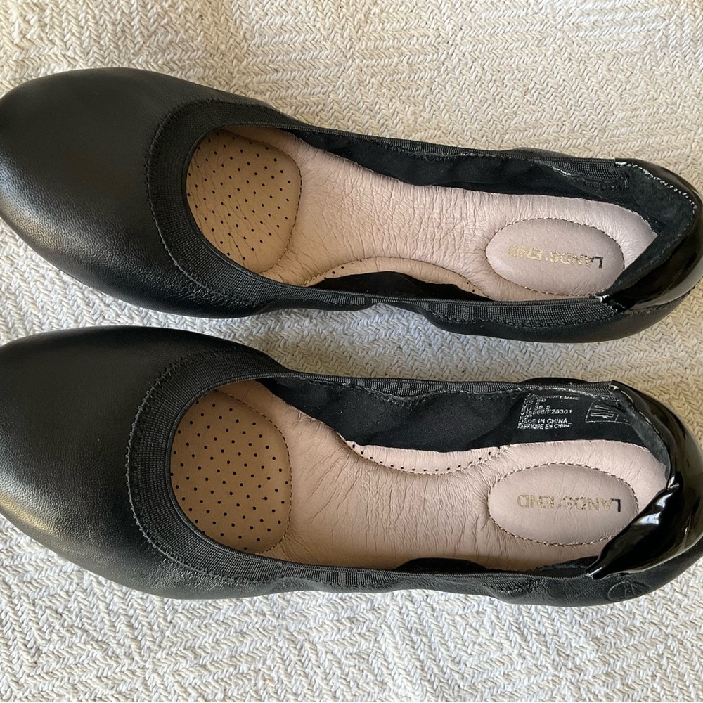 Lands' End Women's Classic Black Loafers